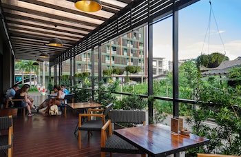 cmor by recall hotels chiang mai