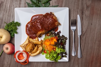 cmor by recall hotels chiang mai