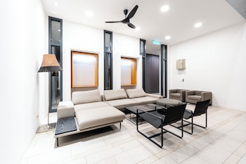 harmony luxury suites at lucentia bbcc
