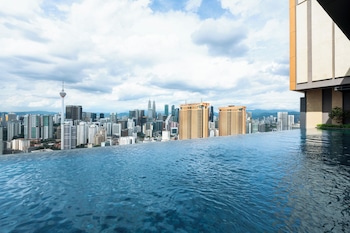 harmony luxury suites at lucentia bbcc