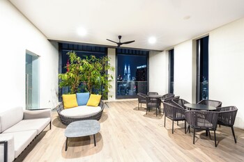 harmony luxury suites at lucentia bbcc