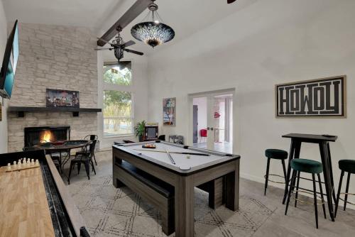 whitewater river house game room firepit walking distance to whitewater amphitheater