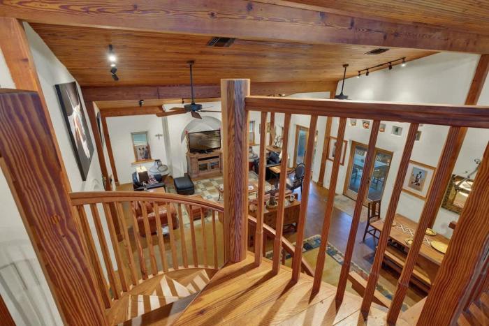 the willows casa grande sundown suite sleeps 13 close to main st