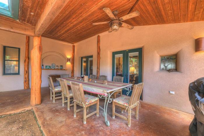 the willows casa grande sundown suite sleeps 13 close to main st