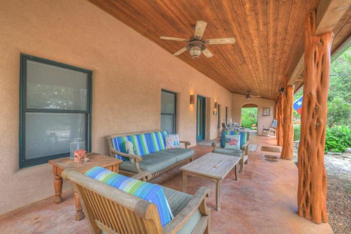 the willows casa grande sundown suite sleeps 13 close to main st