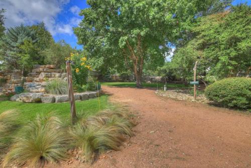 the willows casa grande sundown suite sleeps 13 close to main st