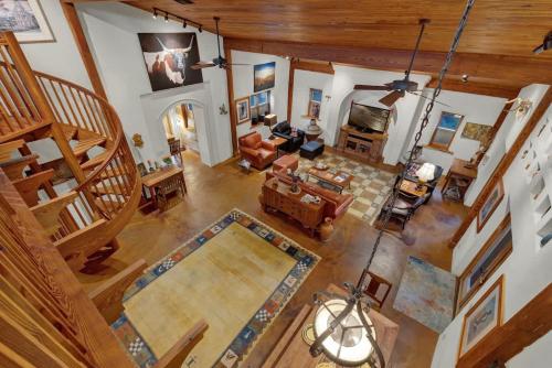 the willows casa grande sundown suite sleeps 13 close to main st
