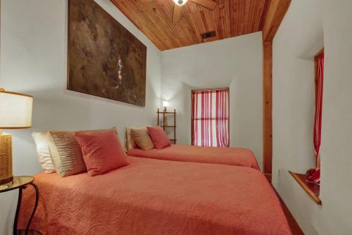 the willows casa grande sundown suite sleeps 13 close to main st