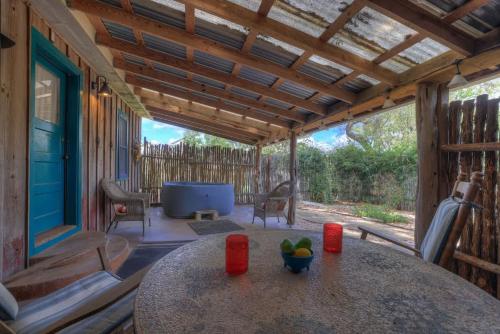 nandina cottage hot tub four minutes to marktplatz