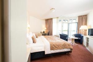 Hotel Traube Rudesheim,Bingen Am Rhein>>Assmannshausen,4 star