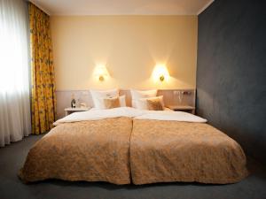 Hotel Traube Rudesheim,Bingen Am Rhein>>Assmannshausen,4 star
