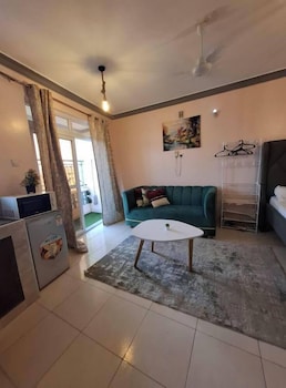 Lux Suites Lexy Homes Bamburi,,3 star