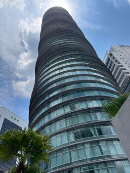 vortex suites klcc yonder twin tower