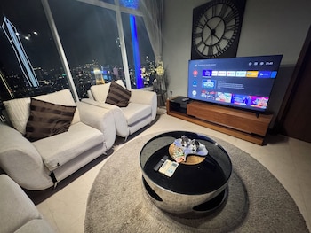 vortex suites klcc yonder twin tower