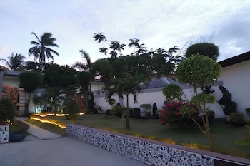 jewelry resort and villas tagaytay