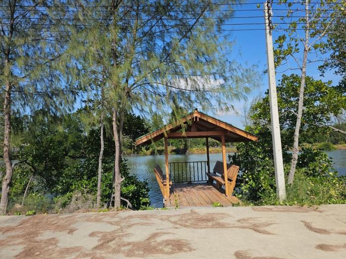 suvarn gleaw thong resort