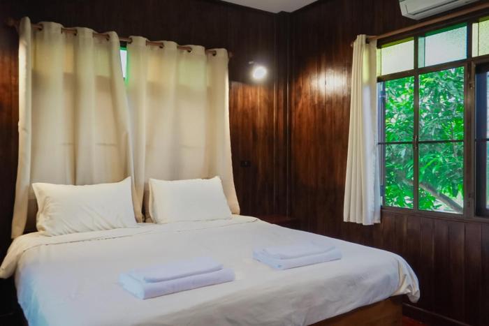 shine villa sukhothai