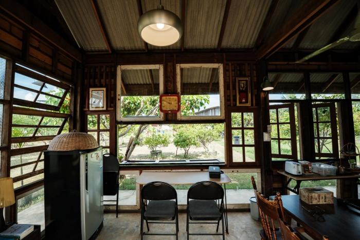 shine villa sukhothai