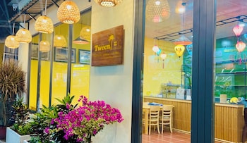 tween house
