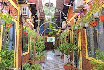 tween house