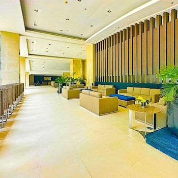 live just steps away from mall of asia