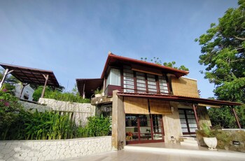Bumi Ola Villa Pandawa,,3 star