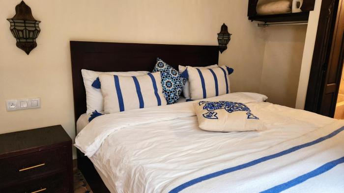 riad lily