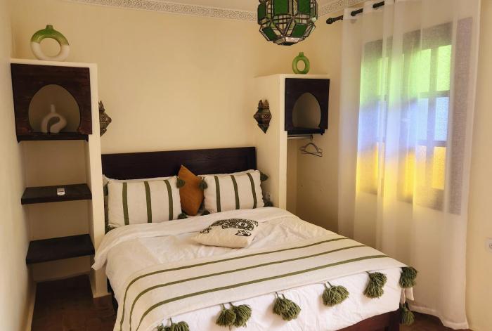 riad lily