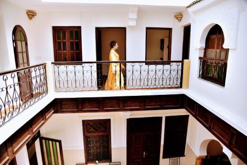 riad lily