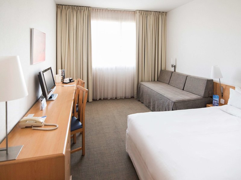 ibis styles barcelona sant joan despi