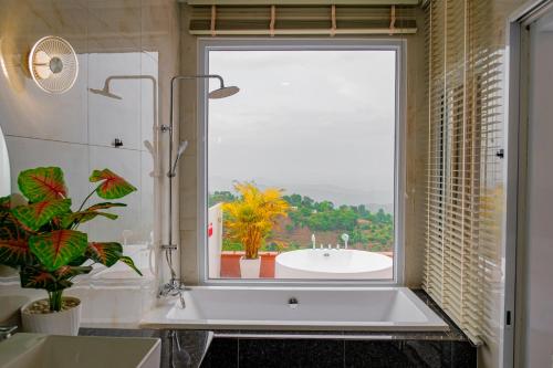 maemon villa