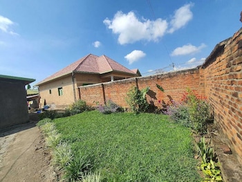 Mountain Scene Bnb,,3 star