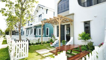luxury 3 br windsea villa novaworld pt