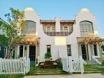 luxury 3 br windsea villa novaworld pt