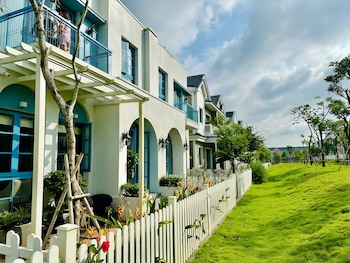 luxury 3 br windsea villa novaworld pt