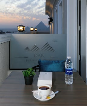dar pyramids view inn