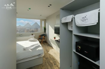 dar pyramids view inn