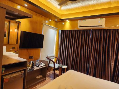 tuptup resto and resort