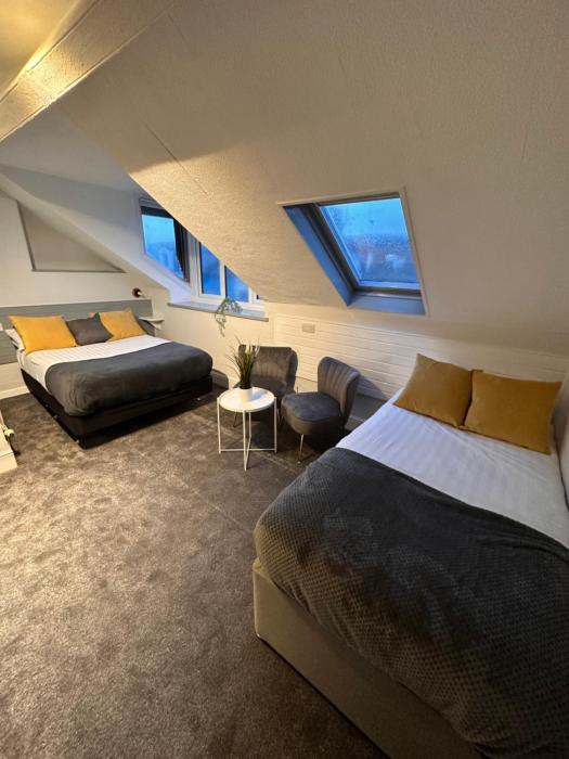 gwesty guest house