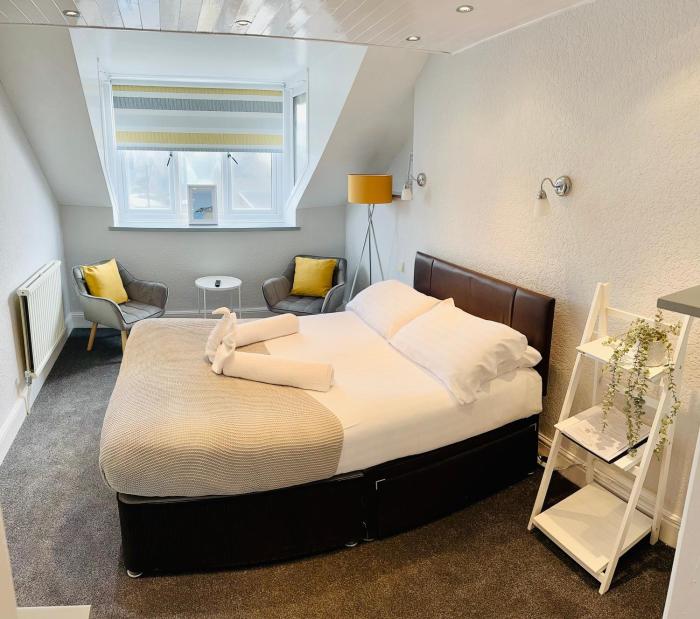 gwesty guest house