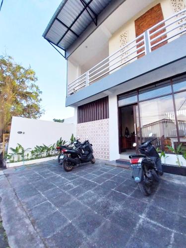 double d guesthouse and villa