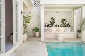 Private Pool Villa Ahana By Orivista,,3 star