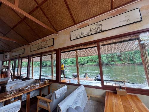 thong pha phum