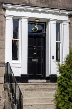 3 johns place townhouse
