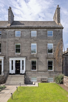 3 johns place townhouse