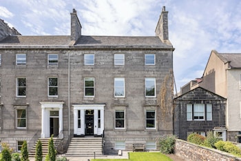 3 johns place townhouse