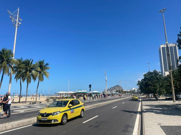 360 leme beach anchieta by suhcasa