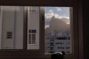 360 botafogo belair by suhcasa