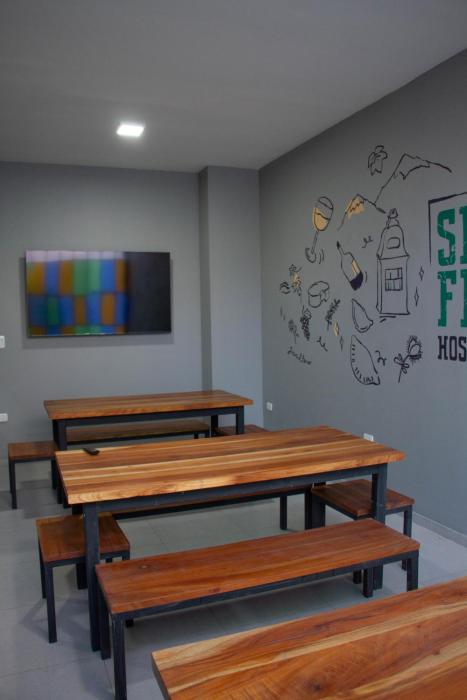 sin fin hostel