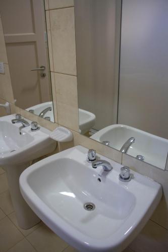 sin fin hostel